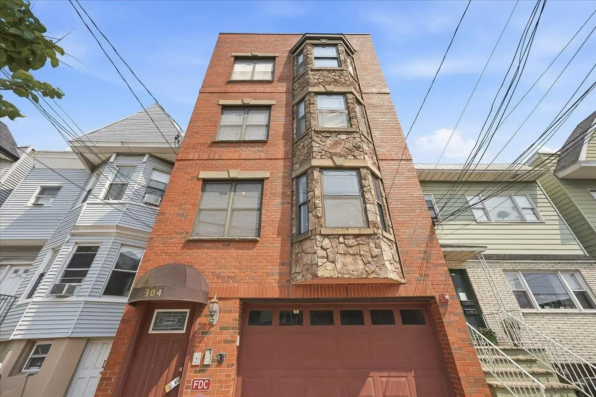 304 Palisade Avenue 201, Union City, NJ 07087 - #1