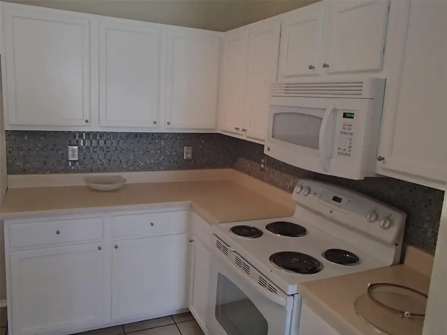 503 Tablerock CIR #B, Leander, TX 78641 - Image #3