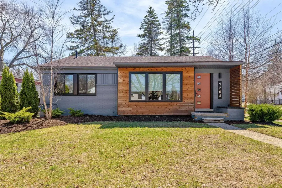 1204 Woodlawn, Royal Oak, MI 48073 - #3