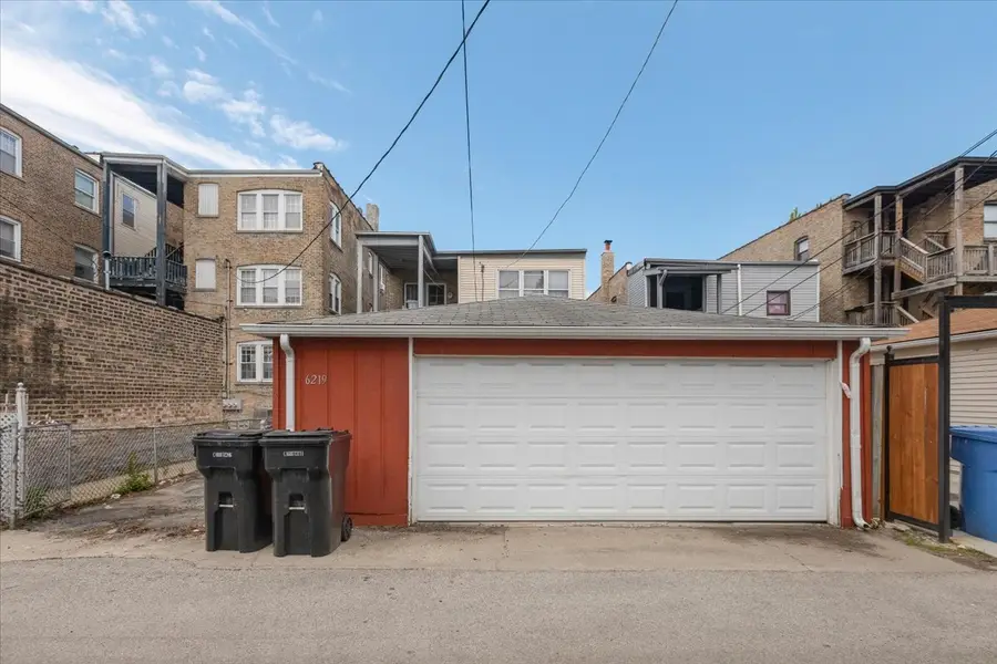 6219 N Claremont Avenue, Chicago, IL 60659 - #3