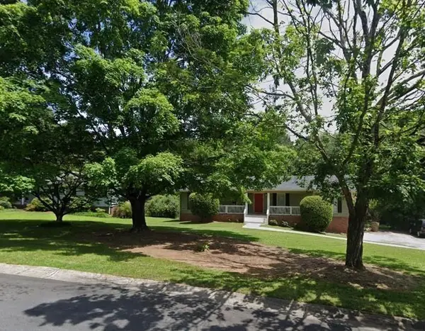 4870 Bedell Road Ne, Roswell, GA 30075