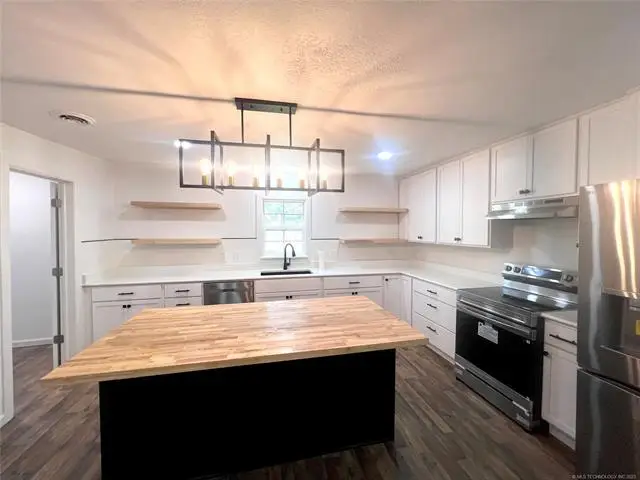 563 W Chambers Road, McAlester, OK 74501 - Image #2