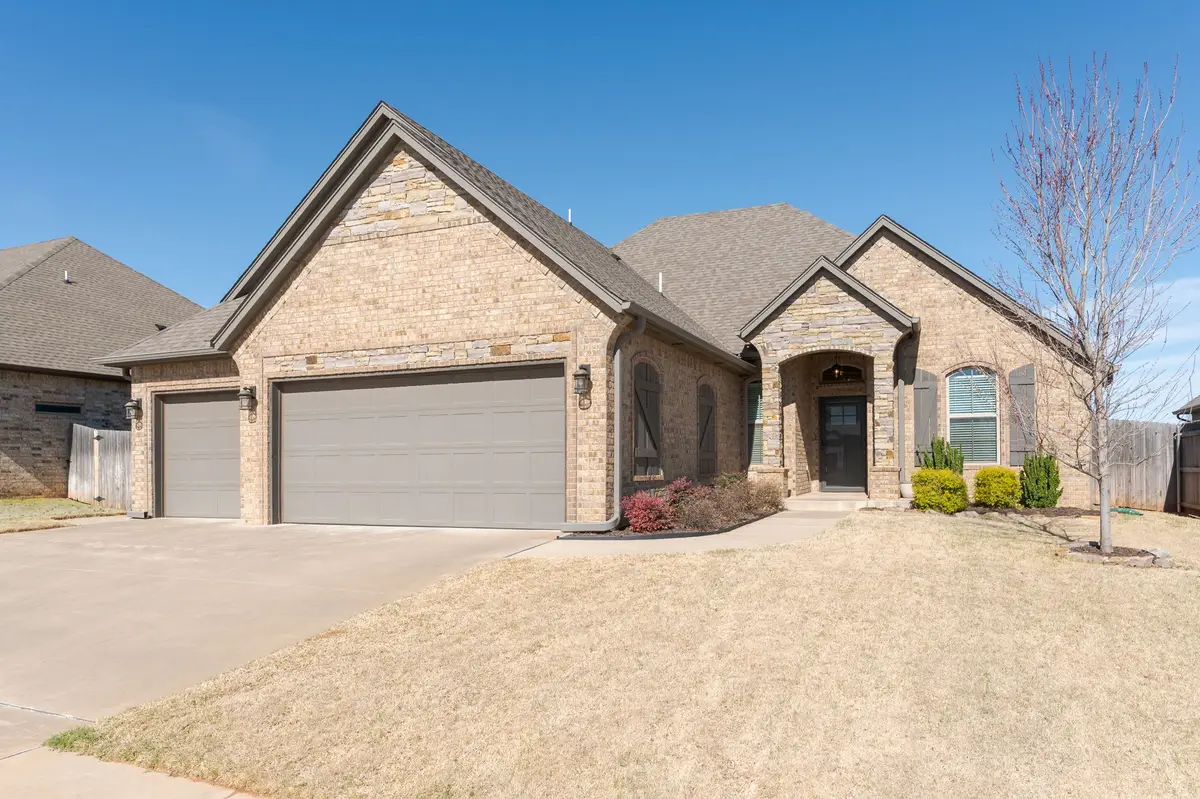 5521 Ledgestone Drive, Mustang, OK 73064 - #1