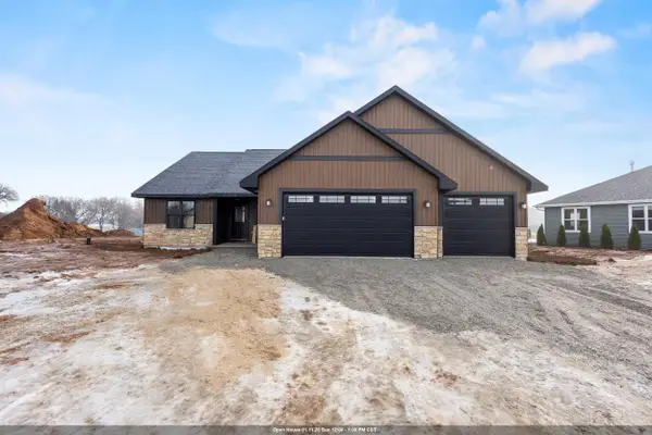 206 Abby Lane, FRANCIS CREEK, WI 54214