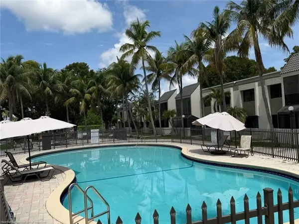 7921 SW 104 Street unit: 211 F, Miami, FL 33156
