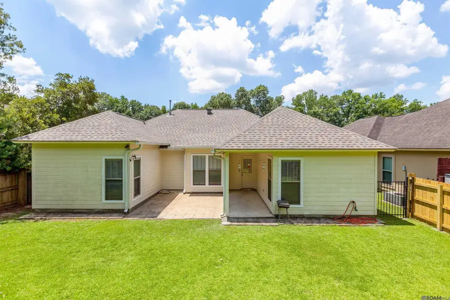9319 Boone Dr, Baton Rouge, LA 70810 - #2