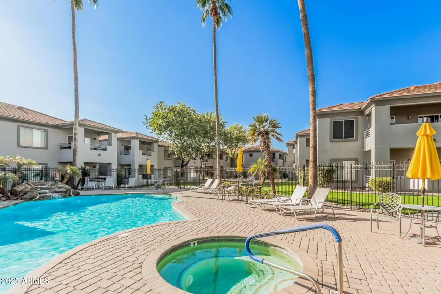 7401 W Arrowhead Clubhouse Drive #2062, Glendale, AZ 85308 - #3