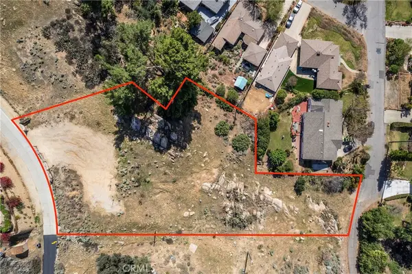 2935 Galaxie Heights Road, Riverside, CA 92507