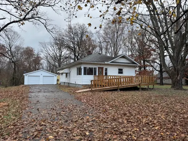 5267 Old North Road, Christopher, IL 62822