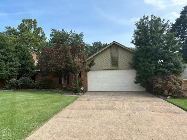 109 Briarcrest Court, Jonesboro, AR 72401