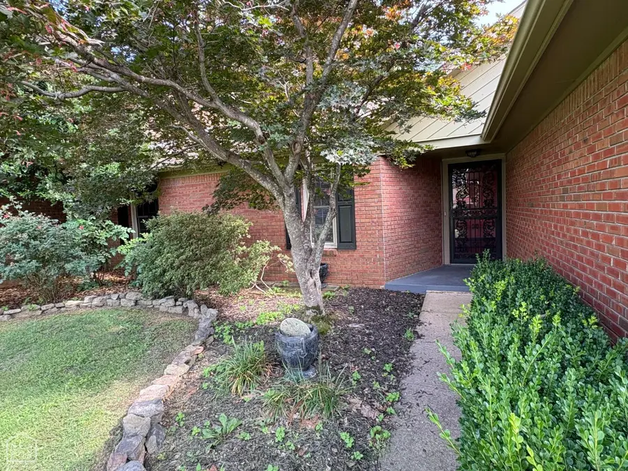 109 Briarcrest Court, Jonesboro, AR 72401 - #3