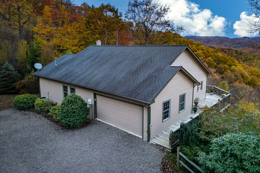 7330 Harmon Lane, Lenoir, NC 28645 - Image #2