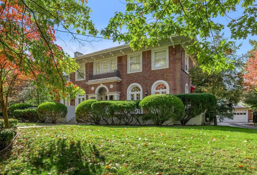 1014 Richmond Road, Lexington, KY 40502 - #2