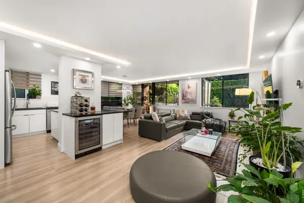 Address Withheld By Seller, WASHINGTON, DC 20012