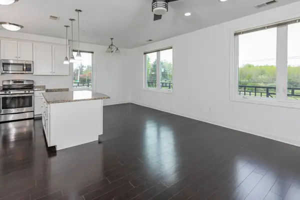 2330 Route 33 #212, ROBBINSVILLE, NJ 08691