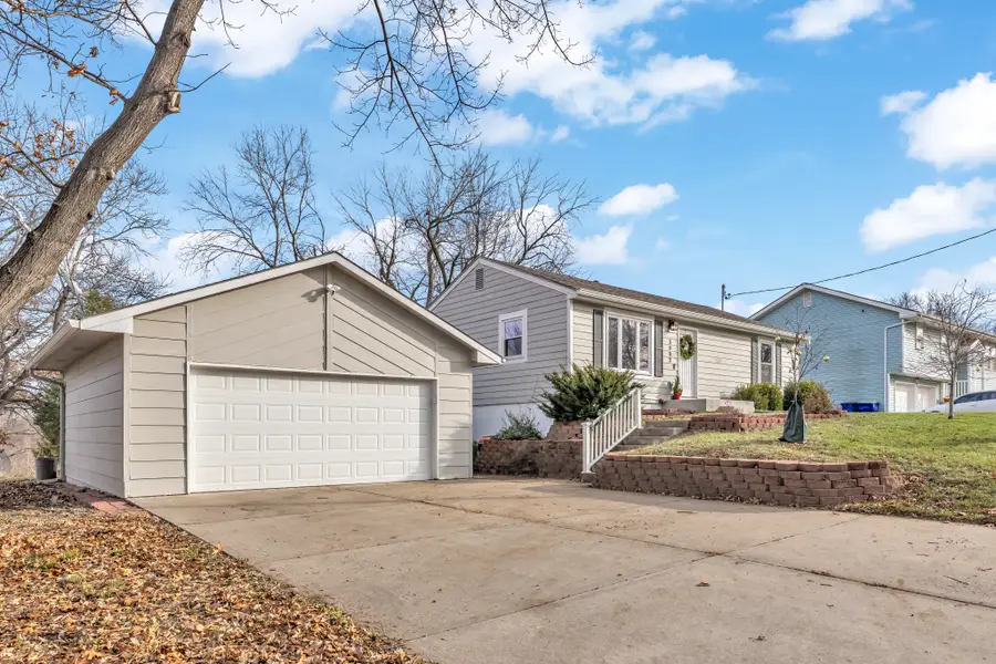 5003 Knox Avenue, Merriam, KS 66203 - Image #2