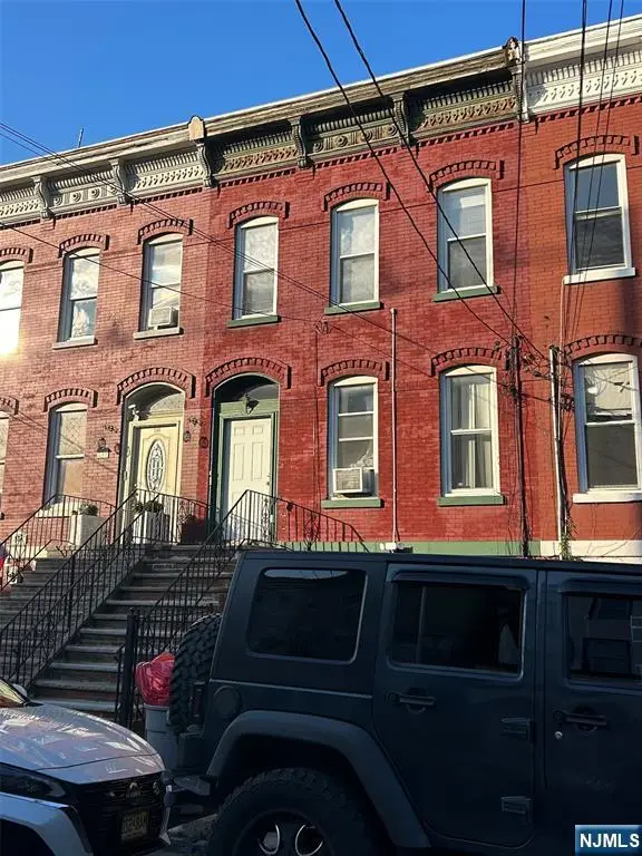 -184 Van Horne Street, Jersey City, NJ 07304 - #2