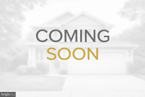 2622 Fort Farnsworth Road , 216, Alexandria, VA 22303