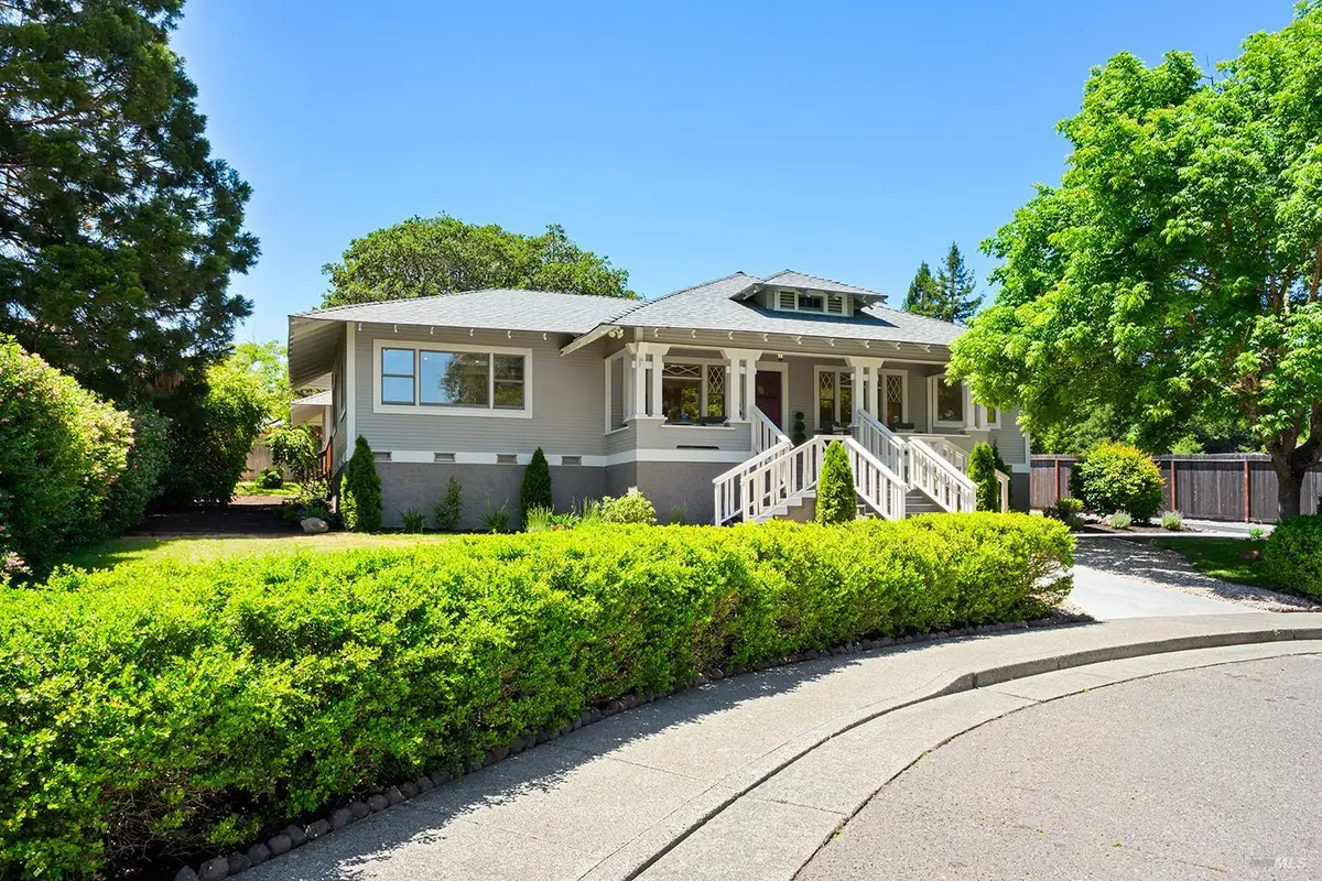 614 Live Oak Avenue, Sebastopol, CA 95472 - #1