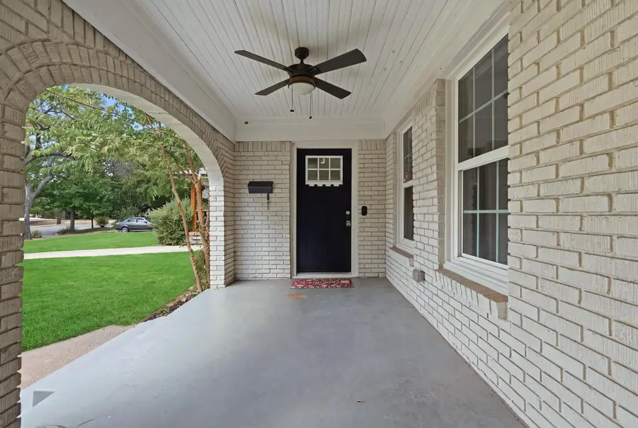 1319 Lansford Avenue, Dallas, TX 75224 - #2
