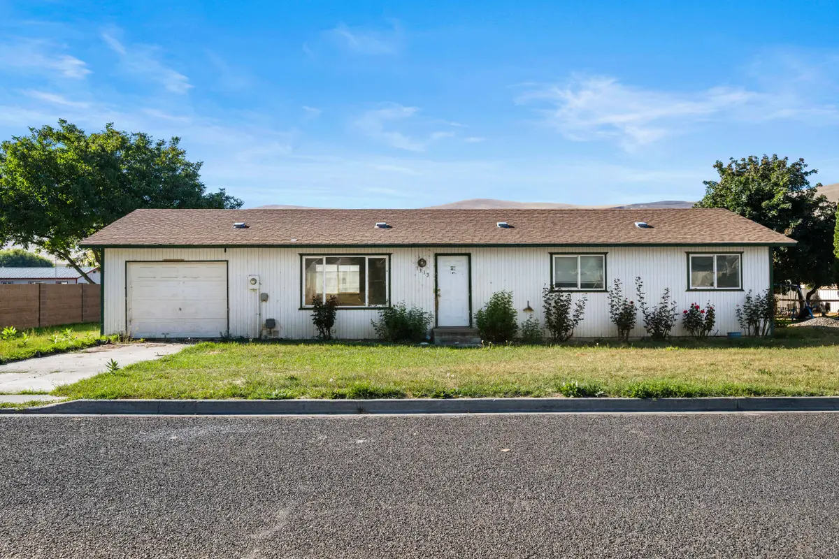 1313 Della Ave, Benton City, WA 99320 - #1