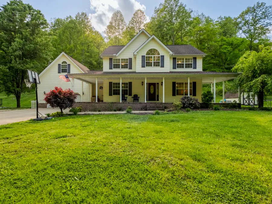 753 Little Cabell Creek Road, Ona, WV 25545 - #3