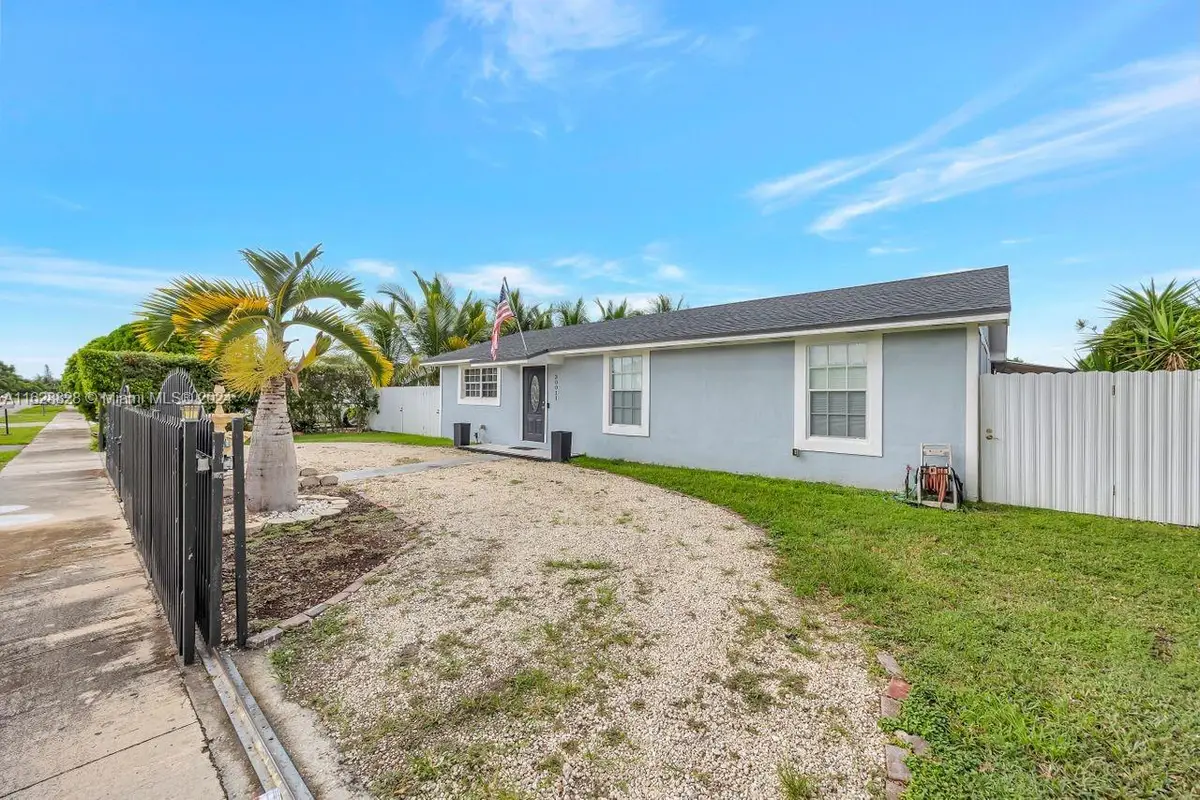 30011 SW 149th Ave, Homestead, FL 33033 - Image #1