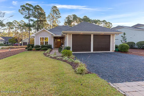 263 Champions Ridge Drive, Southern Pines, NC 28387