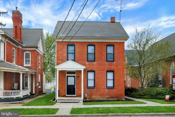 405 W King St, EAST BERLIN, PA 17316