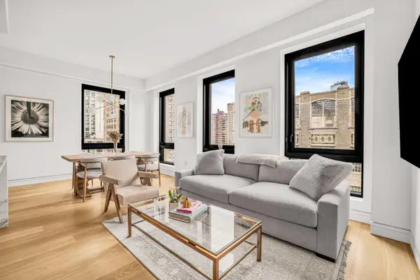 242 Broome Street #8A, Manhattan, NY 10002