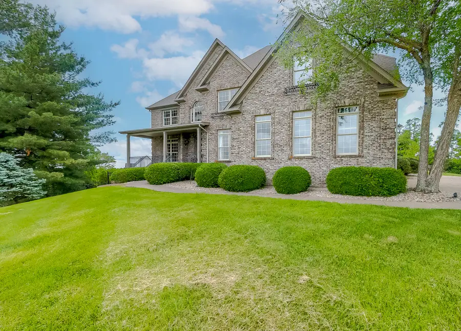 4301 Ravens Crest Lane, Lexington, KY 40515 - Image #2
