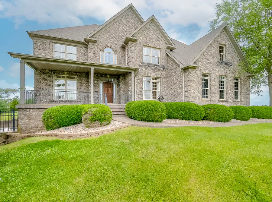 4301 Ravens Crest Lane, Lexington, KY 40515 - Image #3