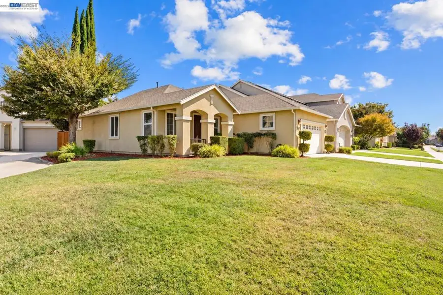 10648 Tank House Dr, Stockton, CA 95209 - #2