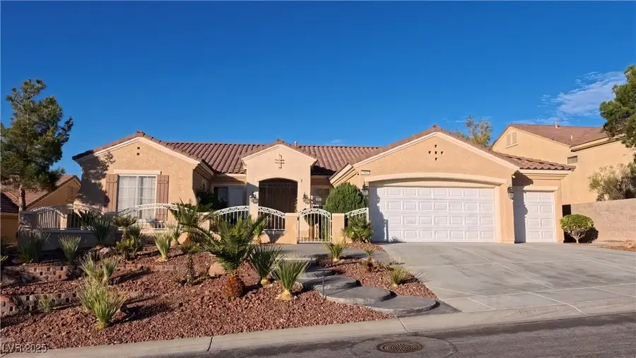 2882 Olivia Heights Avenue, Henderson, NV 89052 - #2