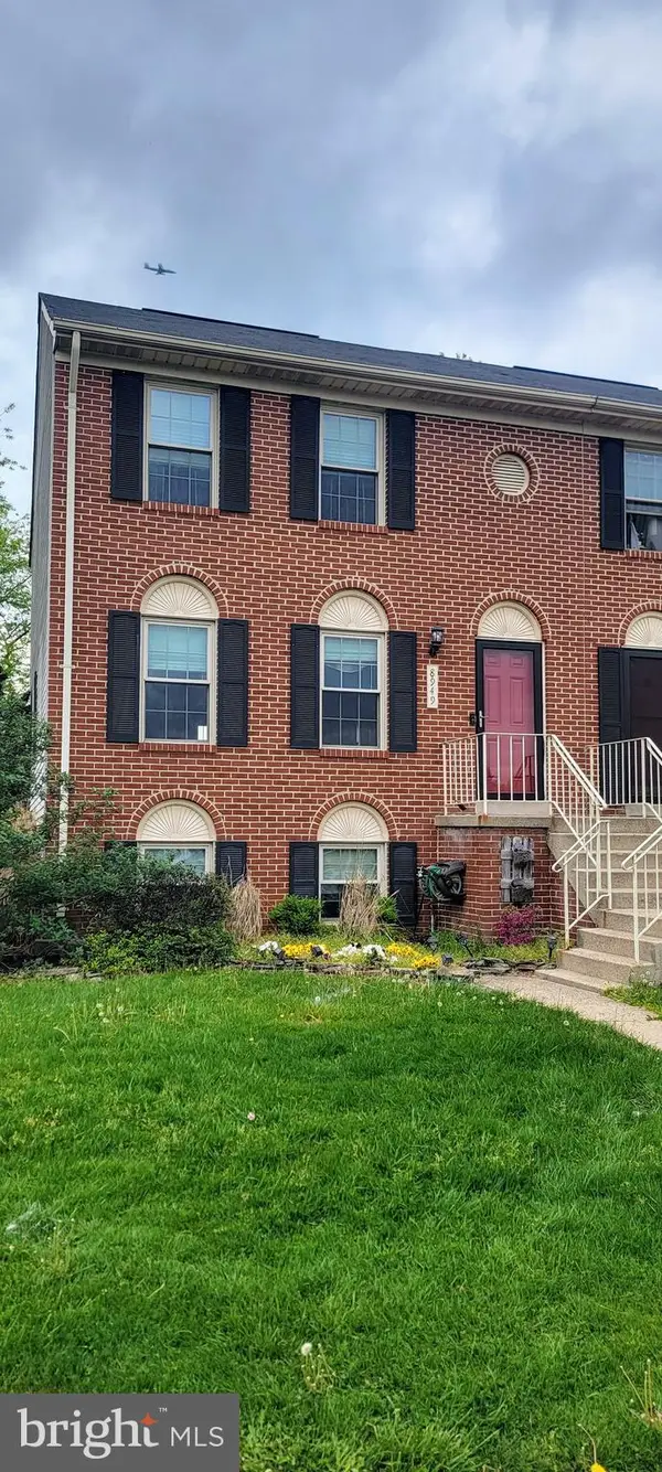 8949 Princeton Park Drive, Manassas, VA 20110