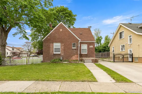 1178 Fort Park Boulevard, Lincoln Park, MI 48146
