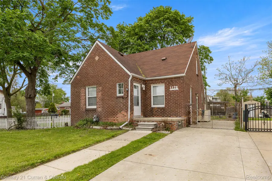 1178 Fort Park Boulevard, Lincoln Park, MI 48146 - #3