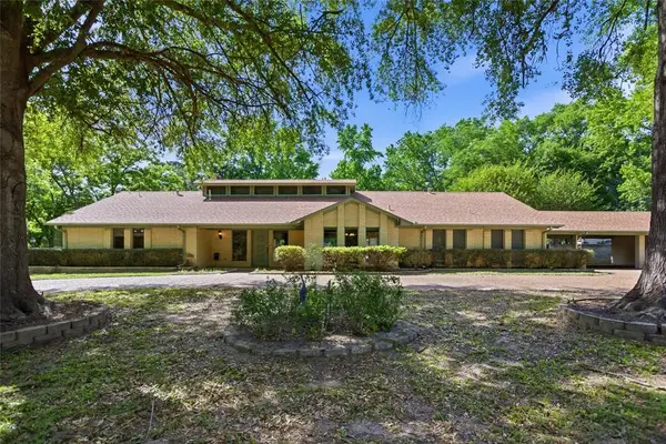 503 Christopher Street, Quitman, TX 75783