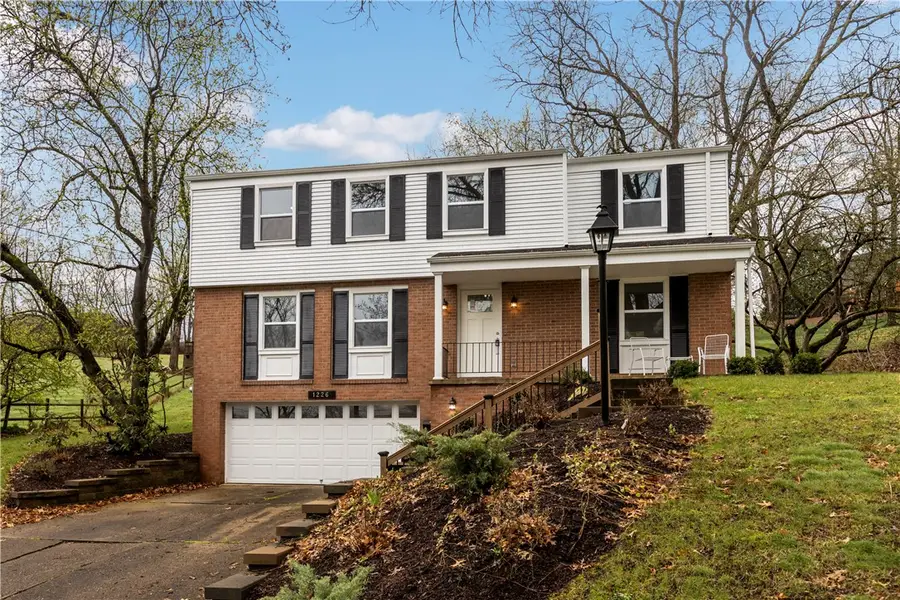 1226 Lamson Circle, Upper Saint Clair, PA 15241 - Image #2