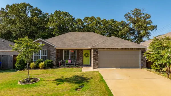 1015 Okeefe Avenue, Conway, AR 72032