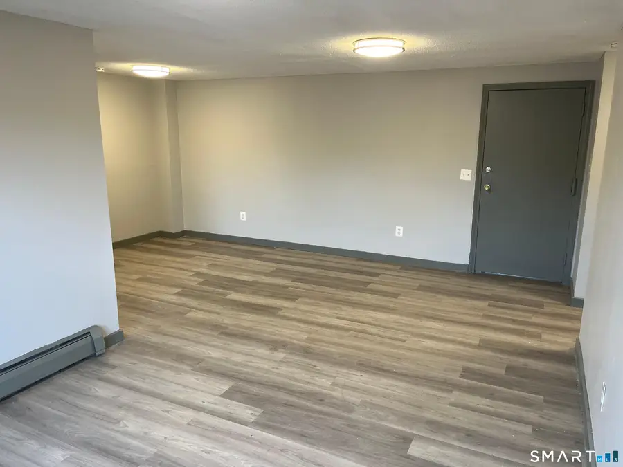 32 Cook Avenue #C22 #C22, Meriden, CT 06451 - #3