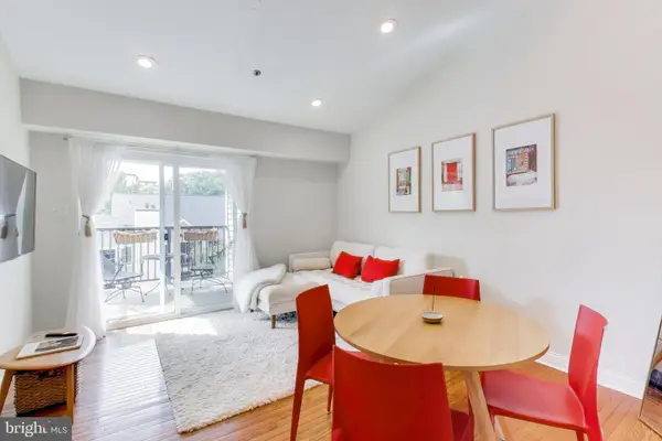 3315 Wyndham Circle #Unit 4228, Alexandria, VA 22302