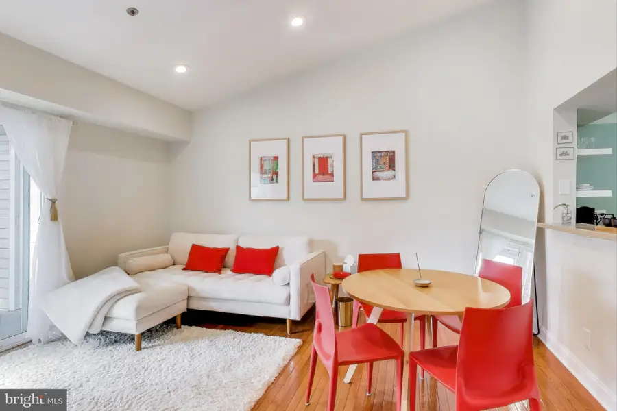 3315 Wyndham Circle #Unit 4228, Alexandria, VA 22302 - #3