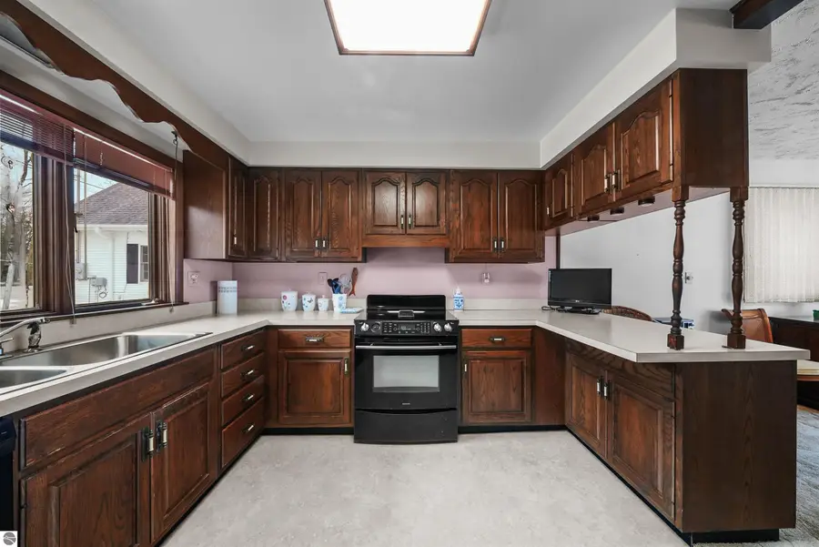 5403 E M-55, Cadillac, MI 49601 - #3