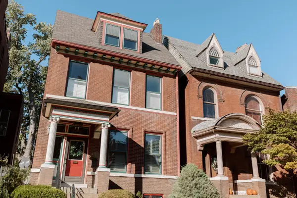 4249 Castleman Avenue, St. Louis, MO 63110