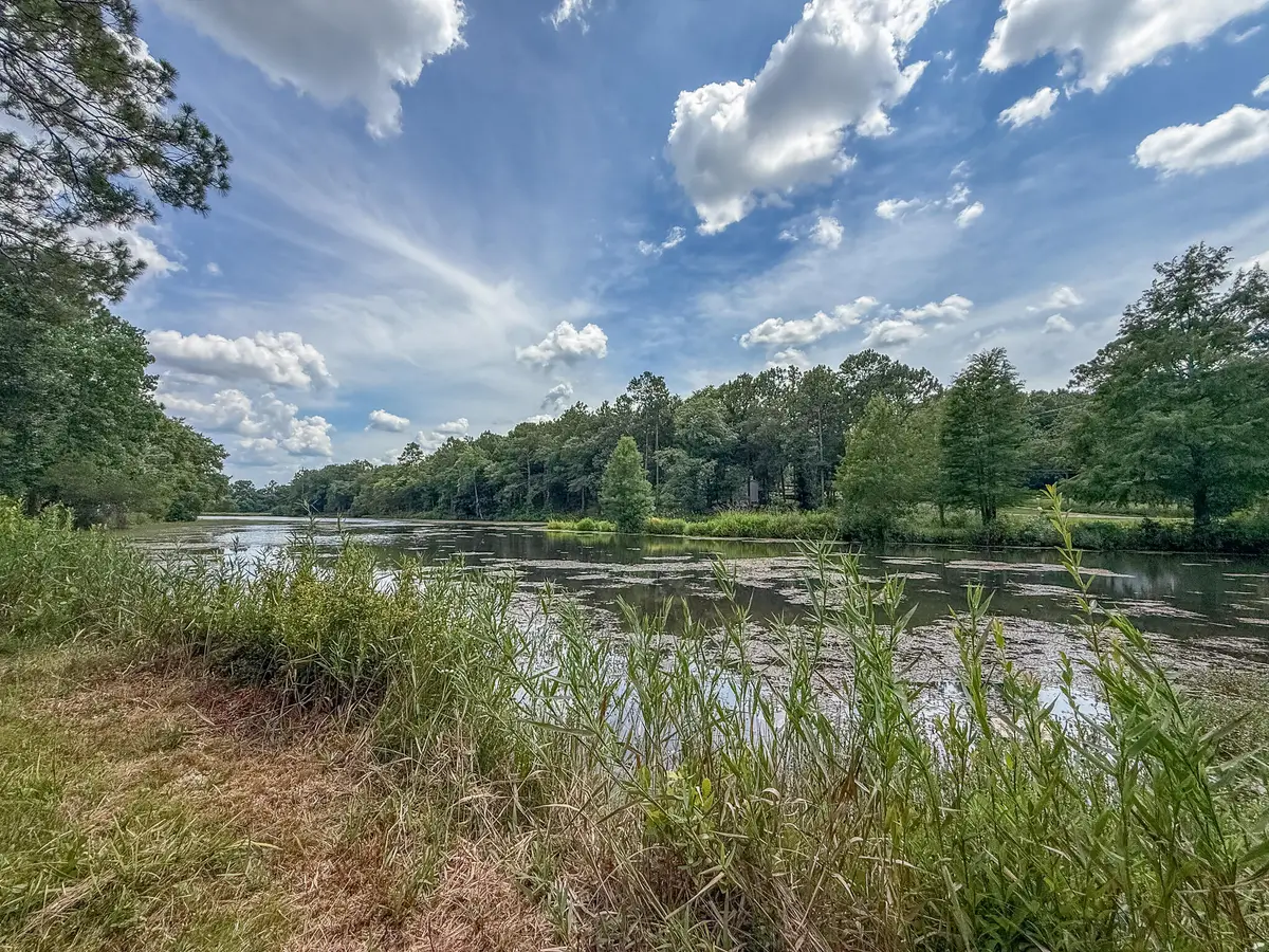 100 Overview Drive, Crestview, FL 32539 - Image #1
