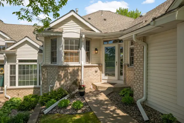 16270 Crystal Hills Drive, Lakeville, MN 55044