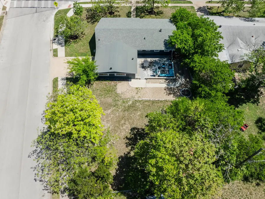 7706 Delafield Ln, Austin, TX 78752 - #2