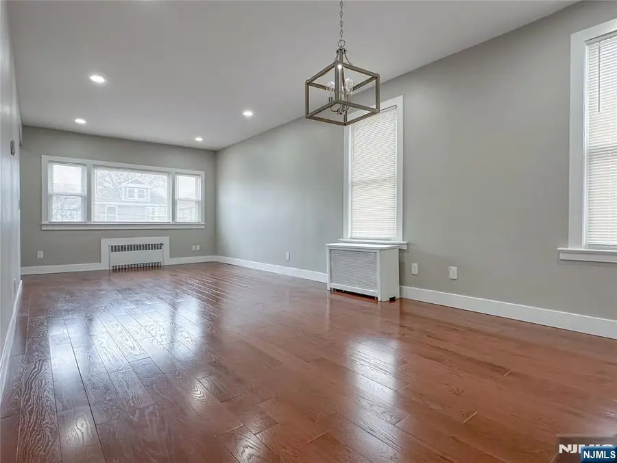 20 4th Street, North Arlington, NJ 07031 - #2