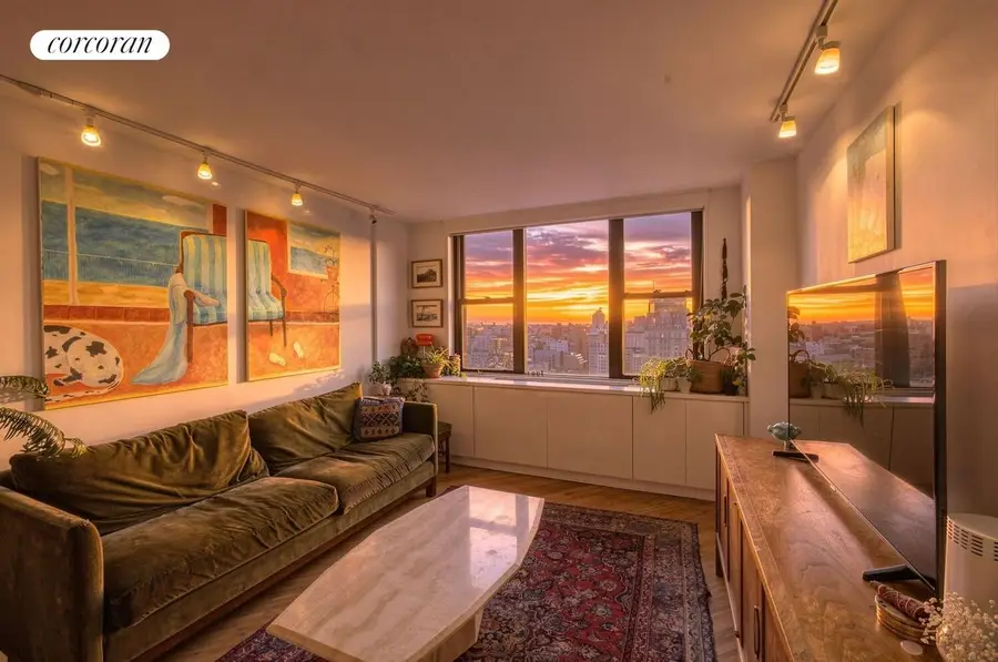 201 E 17th Street #30D, Manhattan, NY 10003 - #2